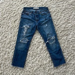 Vintage women’s Gap jeans. Gently used and well loved, unfortunately too big.